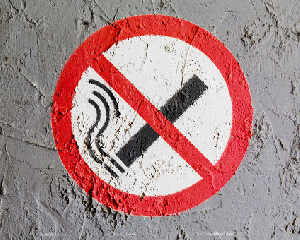 С 15 ноября 2013 года вступает в силу закон "о штрафах за курение"